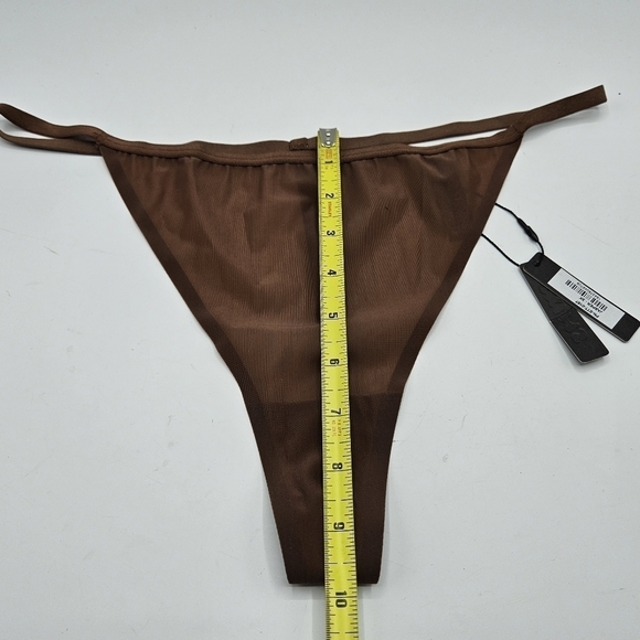 NWT Skims t-string thong jasper size 3x - Picture 9 of 11